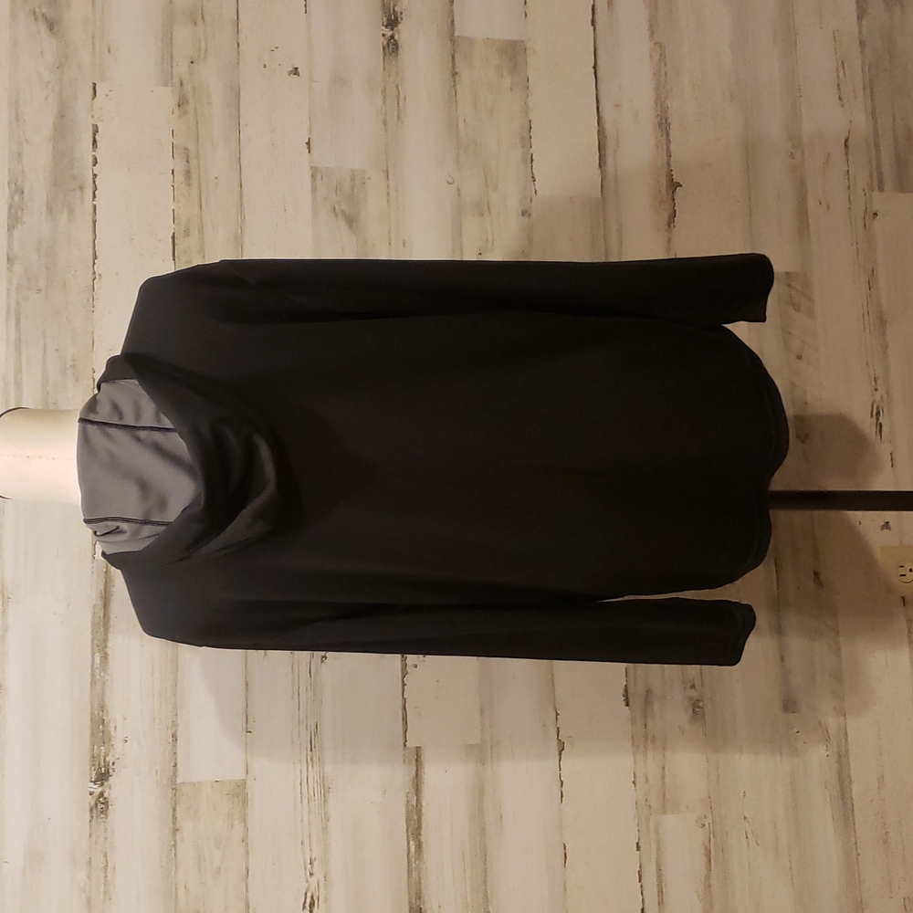 Charcoal color hoodie - Picture 4 of 4